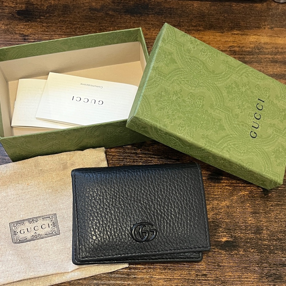 Gucci Black Pebbled Leather Card Holder